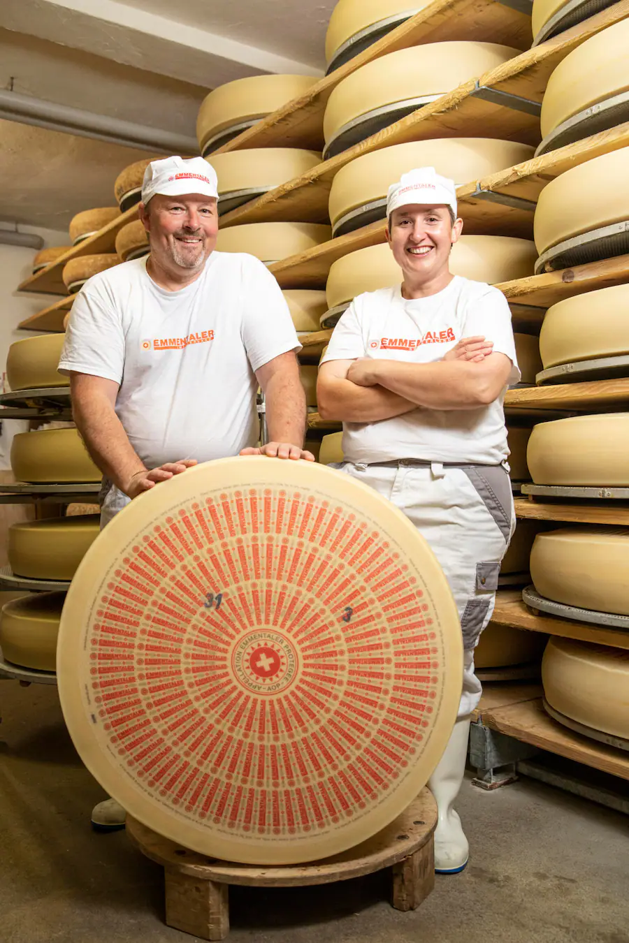 Gaultmillau 45 Tonnen Emmentaler Pro Jahr Vom Hüpfenboden Emmentaler Aop Switzerland 