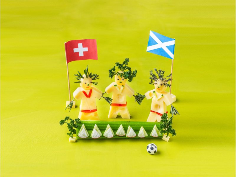 Emmentaler AOP Käse EM 2024 Spiel Schottland_Schweiz_Fussball-Fans aus Emmentaler AOP Käse